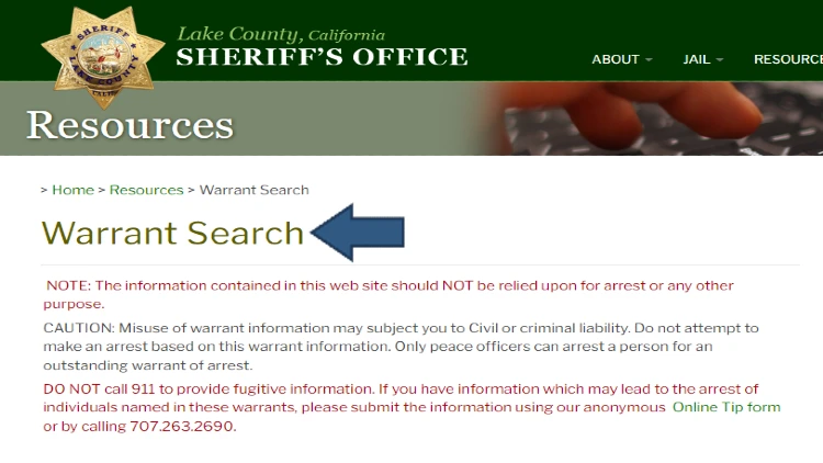 A screenshot of the Lake County's Sheriff's office site revealing that warrant search information can be searched online or in person with them. 